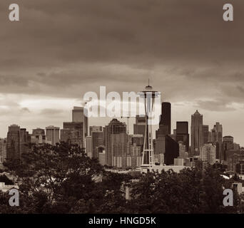 Space Needle und Seattle downtown Skyline von Kerry Park. Stockfoto