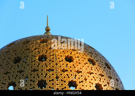 Details zu den Markisen an der Corniche in Muttrah, Muscat, Oman Stockfoto