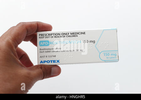 Nahaufnahme von APO-Roxithromycin anti-biotische auf weißen Hintergrund isoliert Stockfoto