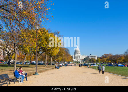 Die Nationale Mall gegenüber dem US Capitol Gebäude suchen, Washington DC, USA Stockfoto