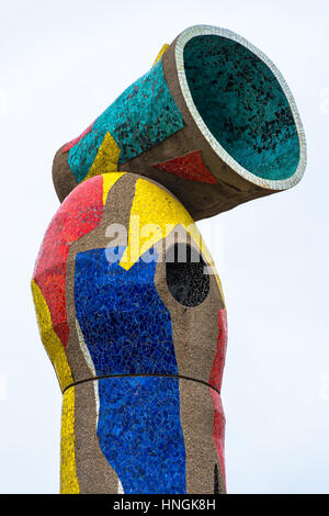 Dona Skulptur ich Ocell (Frau und Vogel) von Joan Miró, Barcelona. Stockfoto
