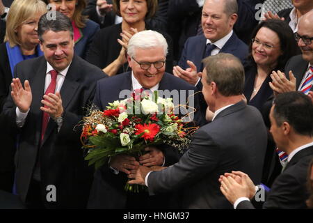 Berlin, Deutschland. 12. Februar 2017.  Frank-Walter Steinmeier wird der Bundespräsident gewählt. Bildnachweis: Pazifische Presse/Alamy Live-Nachrichten