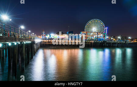 malerische Aussicht in Freeway in der Innenstadt von Los Angeles bei Nacht, Kalifornien, Usa.  07/13/16. für Editorial. Stockfoto