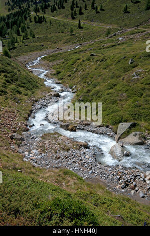 Schnalstaler Creek im Val Senales (Schnalstal), Trentino Alto Adige, Italien Stockfoto