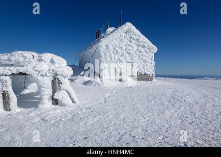 Appalachian Trail - Rime Eis auf dem Gipfel des Mount Washington in den White Mountains, New Hampshire USA während der Wintermonate. Stockfoto