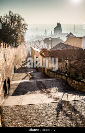 Schlossstiege im Sonnenaufgang, Böhmen, Tschechische Republik, Europa Stockfoto