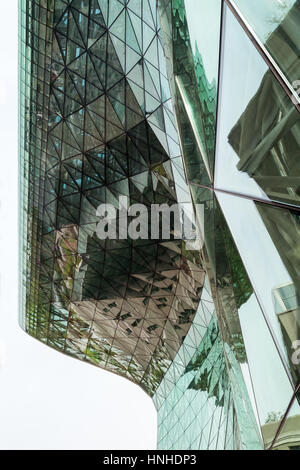 Glasige außen von dem modernen Rathaus von Seoul in Seoul, Südkorea, Ansicht von unten. Stockfoto