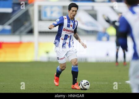 Heerenveen, Niederlande. 12. Februar 2017. Yuki Kobayashi (Heerenveen) Fußball: Niederländische "Eredivisie" match zwischen SC Heerenveen 1-2 AZ im Abe Lenstra Stadion in Heerenveen, Niederlande. Bildnachweis: Mutsu Kawamori/AFLO/Alamy Live-Nachrichten Stockfoto