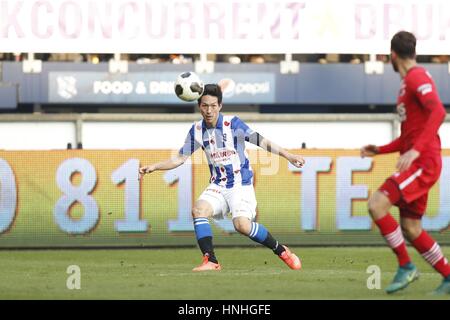 Heerenveen, Niederlande. 12. Februar 2017. Yuki Kobayashi (Heerenveen) Fußball: Niederländische "Eredivisie" match zwischen SC Heerenveen 1-2 AZ im Abe Lenstra Stadion in Heerenveen, Niederlande. Bildnachweis: Mutsu Kawamori/AFLO/Alamy Live-Nachrichten Stockfoto