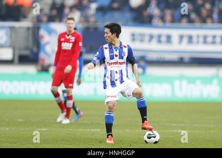 Heerenveen, Niederlande. 12. Februar 2017. Yuki Kobayashi (Heerenveen) Fußball: Niederländische "Eredivisie" match zwischen SC Heerenveen 1-2 AZ im Abe Lenstra Stadion in Heerenveen, Niederlande. Bildnachweis: Mutsu Kawamori/AFLO/Alamy Live-Nachrichten Stockfoto