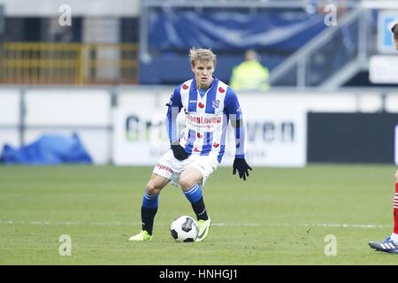 Heerenveen, Niederlande. 12. Februar 2017. Martin Odegaard (Heerenveen) Fußball: Niederländische "Eredivisie" match zwischen SC Heerenveen 1-2 AZ im Abe Lenstra Stadion in Heerenveen, Niederlande. Bildnachweis: Mutsu Kawamori/AFLO/Alamy Live-Nachrichten Stockfoto