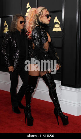 Los Angeles, Kalifornien, USA. Februar 2017. Lady Gaga bei den 59. Annual Grammy Awards im Staples Center in Los Angeles, Kalifornien am 12. Februar 2017. Credit: Media Punch/Alamy Live News Stockfoto