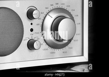 Knopf, um Ihre Lieblings-Radiosender einstellen. Stockfoto