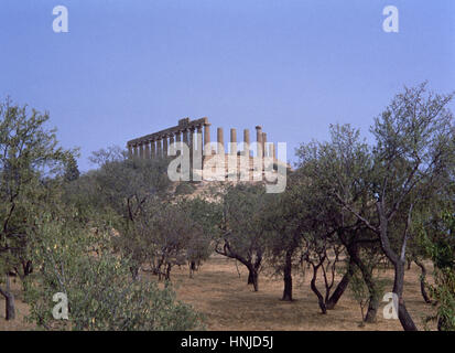 Italien. Sizilien. Agrigento. Tal der Tempel. Tempel der Juno Lacinia. 450 V. CHR.. Dorischen Stil. Übersicht. UNESCO-Weltkulturerbe. Stockfoto