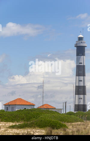 Mostardas Leuchtturm am Strand von Solidao in Tavares Stadt Stockfoto