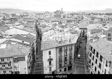 Die Bell Tower Pamplonas Kathedrale bietet eine fantastische Aussicht auf die Altstadt Stockfoto