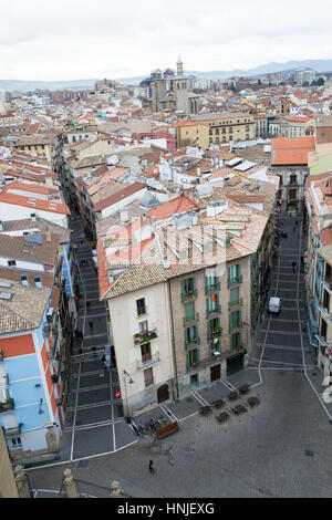 Die Bell Tower Pamplonas Kathedrale bietet eine fantastische Aussicht auf die Altstadt Stockfoto