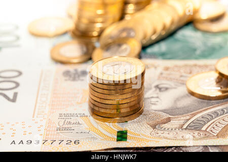 Polnische Banknoten fotografiert Nahaufnahme. Gezeigten Details der Rechnungen. Internationale Bezeichnung - PLN Stockfoto