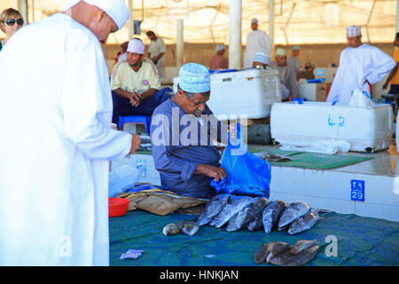 Der Fisch-Souk in Muttrah, in Muscat, der Hauptstadt des Suktanate von Oman Stockfoto