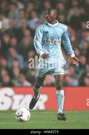 PETER NDLOVU COVENTRY CITY FC 31. Januar 1996 Stockfoto