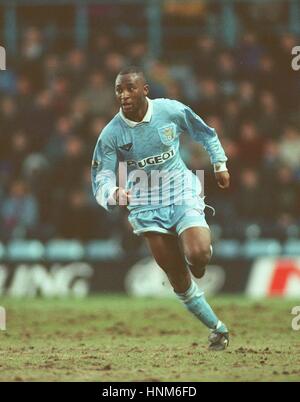 PETER NDLOVU COVENTRY CITY FC 4. März 1996 Stockfoto