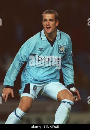 MARTYN HALBBD MANCHESTER CITY FC 5. Oktober 1995 Stockfoto