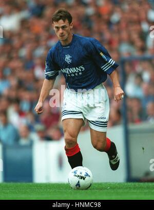 DAVID ROBERTSON GLASGOW RANGERS FC 21. August 1995 Stockfoto