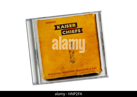 Education, Education, Education & war war das 5th erschienene Studioalbum der englischen Rockband Kaiser Chiefs. Veröffentlicht im März 2014. Stockfoto