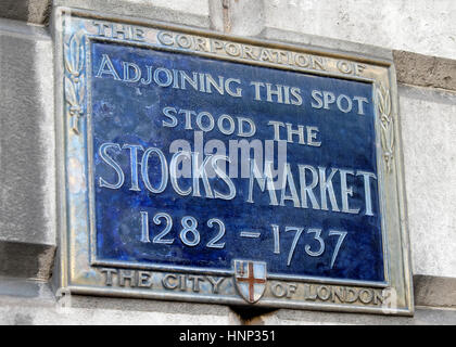 Corporation von London blaue Plakette für die London Stock stocks Markt Website von 1282 - 1737 auf einem Gebäude in der Stadt London, UK KATHY DEWITT Stockfoto