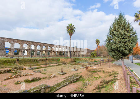 Merida, Provinz Badajoz, Extremadura, Spanien.  San Lázaro Aquädukt. Stockfoto