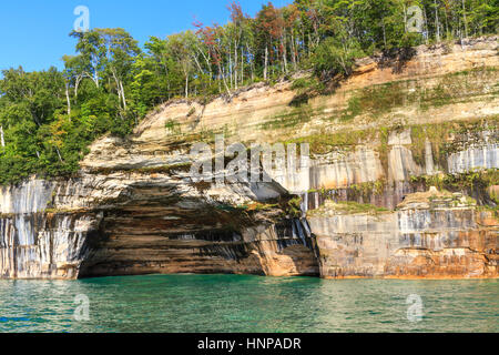 Sandsteinfelsen, Lake Superior, dargestellt Rocks National Lakeshore, Michigan, USA Stockfoto