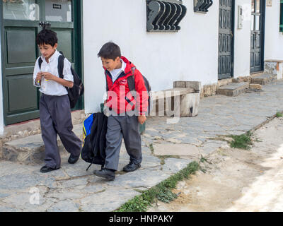 Villa de Leyva, Kolumbien - 2. Mai 2016: die Bewohner der Villa de Leyva Stockfoto