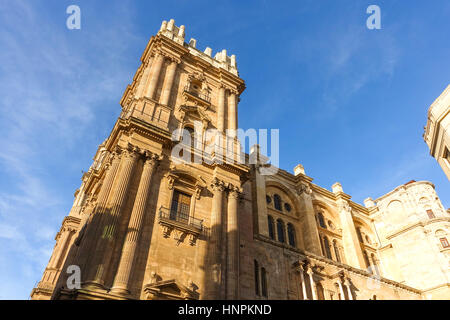 Die Kathedrale von Malaga, der Menschwerdung (Catedral de la Encarnation), mit unfertigen Glockenturm, Malaga, Andalusien, Spanien Stockfoto