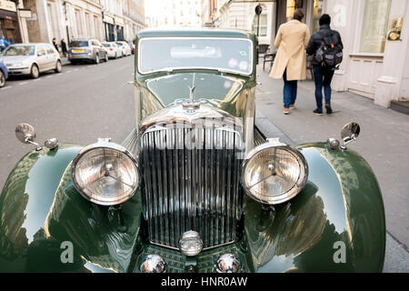 Bentley Classic Car in Covent Garden, London, UK. Stockfoto