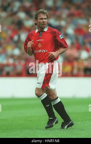 BRIAN MCCLAIR MANCHESTER UNITED FC 2. August 1996 Stockfoto