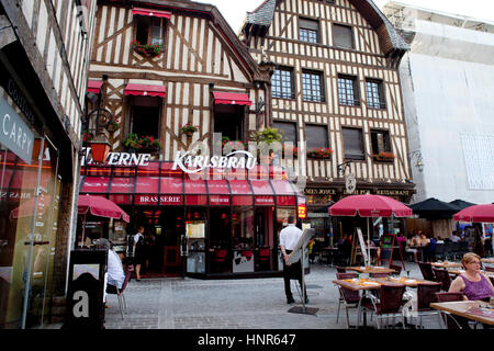 Fachwerkhäusern im alten Dorf von Troyes in Aube, Champagne - Ardennen, Frankreich Stockfoto