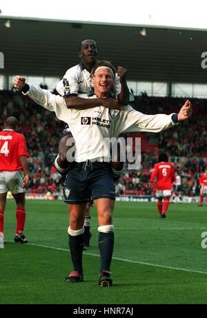 TEDDY SHERINGHAM & WILSON MIDDLESBROUGH V TOTTENHAM H 19. Oktober 1996 Stockfoto