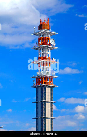 NTT Docomo Tachikawa Antenne Turm in Tachikawa Stadt Tokio Japan Stockfoto