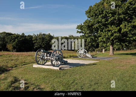 Artilleriegeschütze Balcarres Redoubt (Freeman Farm), Nationalparkservice, Stillwater, New York, Vereinigte Staaten von Amerika. Stockfoto