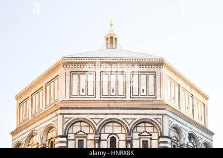 Baptisterium San Giovanni In Florenz Stockfoto