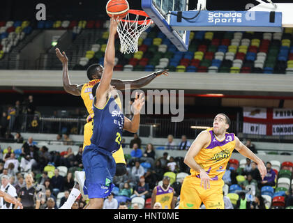 London, UK. 15. Februar 2017. Sheffield Haie verlieren zu London Lions 73-74 in ein sehr enges Spiel bei Kupfer Box, Olympiapark, London...  Kredit Carol Moir/Alamy Live-Nachrichten Stockfoto