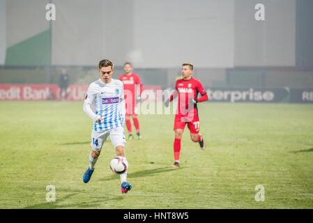 Giurgiu, Rumänien. 16. Februar 2017. Leandro Trossard #14 von Genk in der UEFA Europa League 2016-2017, Gruppe E Spiel zwischen FC Astra Giurgiu (ROU) und Genk (BEL) an Marin Anastasovici Stadion, Giurgiu, Rumänien ROU. Bildnachweis: Cronos Foto/Alamy Live-Nachrichten Stockfoto