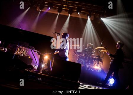 Mailand, Italien. 15. Februar 2017. Britischer Sänger und Songwriter Tom Odell abgebildet auf der Bühne, als er an Alcatraz Mailand Italien führt. Bildnachweis: Roberto Finizio/Pacific Press/Alamy Live-Nachrichten Stockfoto