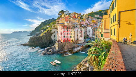 Riomaggiore Panorama, Riviera de Levanto, Cinque Terre, Ligurien, Italien Stockfoto