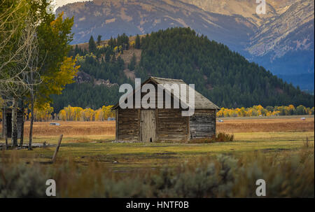 Wunderbare Herbst bei Mormonen Zeile historischen Grand-Teton-Nationalpark. Landschaftsfotografie. Stockfoto