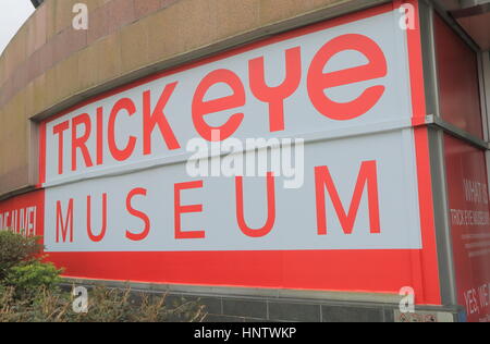 Trickeye Museum Victoria Peak in Hong Kong. Trickeye Museum ist eine beliebte Touristenattraktion am Victoria Peak. Stockfoto