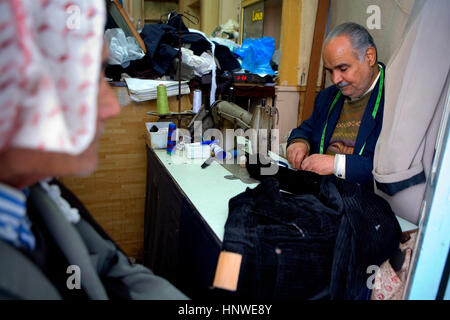 Tunez: Kairouan.Medina.Souk.Tailor Stockfoto