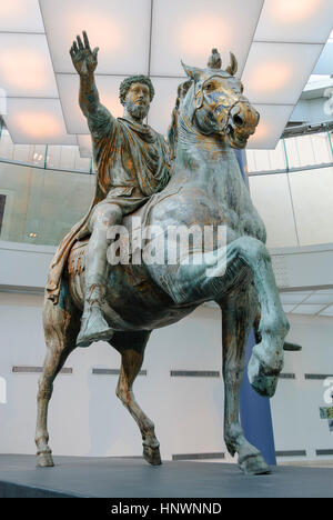 Rom. Italien. Bronzene Reiterstatue (161-180 n. Chr.) des Roman Emperor Marcus Aurelius (121-180 n. Chr.), Capitoline Museum. Musei Capitolini. Stockfoto