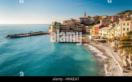 Panoramablick über Bogliasco, kleinen Dorf in der Nähe von Genua (Italien) Stockfoto