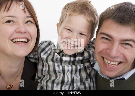 Model Release, Familienfoto, Eltern Mit Sohn - Familienporträt, Eltern mit Sohn Stockfoto